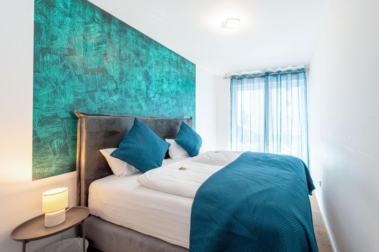 Apartmán Lit Living: Luxus - Box Spring - Parking - Terrace Ludwigshafen am Rhein Pokoj fotografie