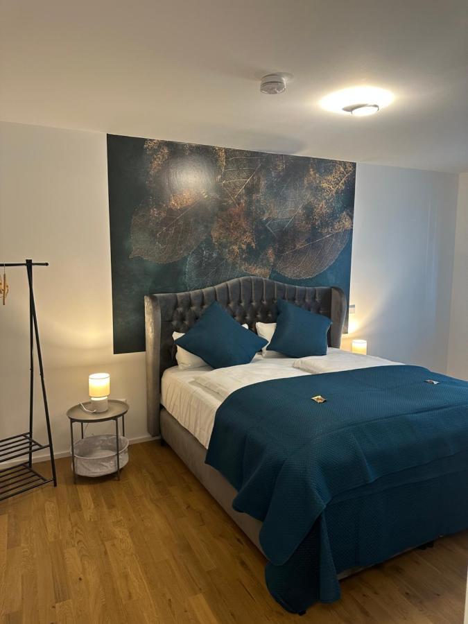 Apartmán Lit Living: Luxus - Box Spring - Parking - Terrace Ludwigshafen am Rhein Pokoj fotografie
